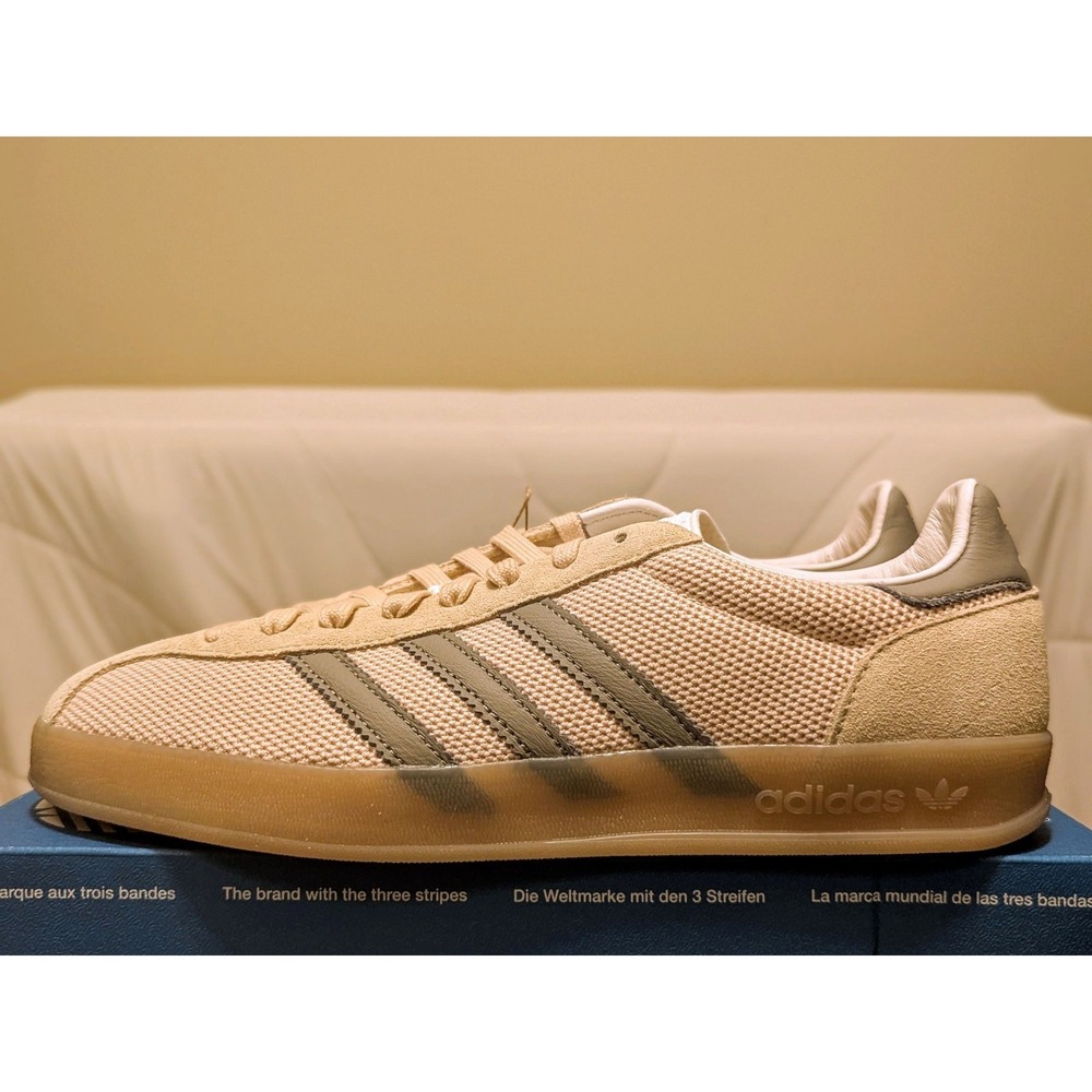 Gazelle Indoor Pro Sneaker Men 8 Sand / Silver Pebble/ Beige